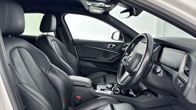 BMW 1 Series 118i [136] M Sport 5dr Step Auto [LCP] Petrol Hatchback